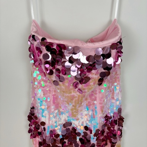 MAJORELLE Yasmina Gown in Iridescent Pink Multi Size M - Picture 3 of 10